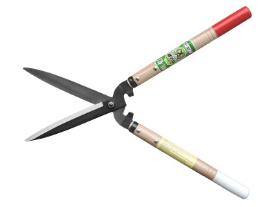 Okatsune 231 - kompaktní plotové nůžky s velkými čepelemi