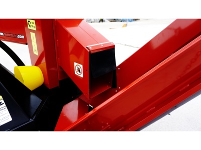 Traktorový špalíkovač PTO Model RP-120 Remet + Pásový dopravník 2,3m