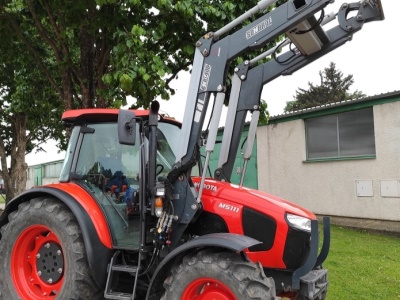 Traktor KUBOTA M5111