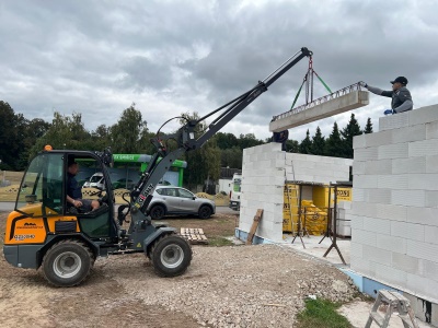 Kloubový nakladač GiANT G2500 X-TRA HD