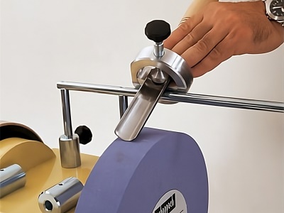 Scheppach JIG 50 ( přípravek na broušení dlát ) - pro systémy Tiger