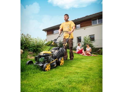 Riwall PRO RPM 4735 - Multifunkční travní sekačka 4v1 s pojezdem