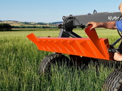 Žací stroj Kubota DMC8000