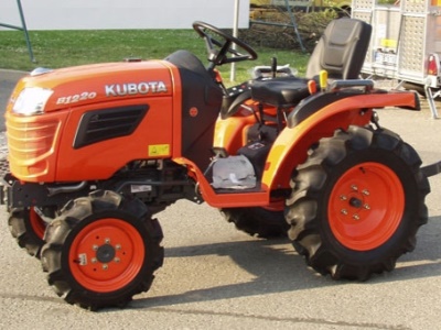 Kubota B 1220