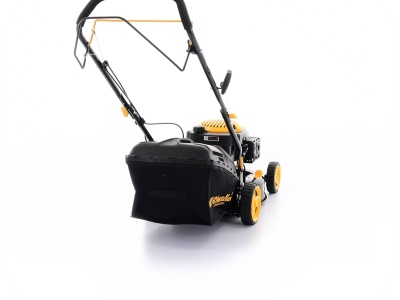 Riwall PRO RPM 4235 - multifunkční travní sekačka 3 v 1 s benzinovým motorem a pojezdem