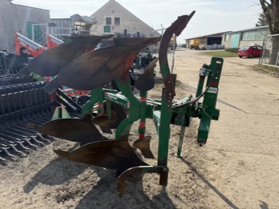 Obracecí pluh Regent Saturn HX2