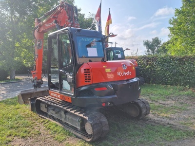 Minibagr Kubota KX 080-4