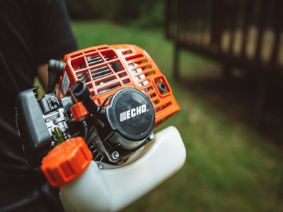 Vyžínač ECHO GT-222ES