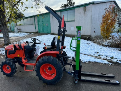 Paletizační zdvihací zařízení pro malotraktory 