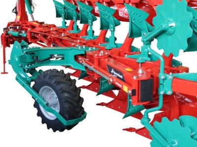 Kverneland 2501 i-Plough