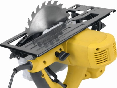 POWX052 - Okružní pila s laserem 1.400 W