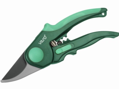 VG1011 - Klasické zahradnické nůžky