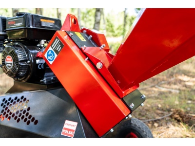 Špalíkovač se spalovacím motorem Model RS-60 Remet (7 HP)