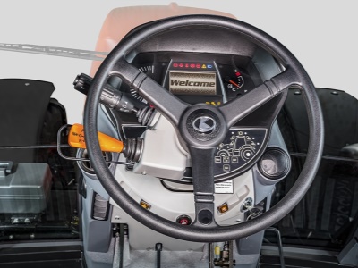 Zemědělský traktor Kubota M7172