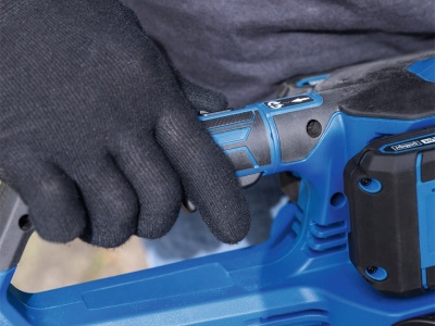 Scheppach BC-HT720-X - 2x20 V IXES aku plotostřih (bez baterie a nabíječky)