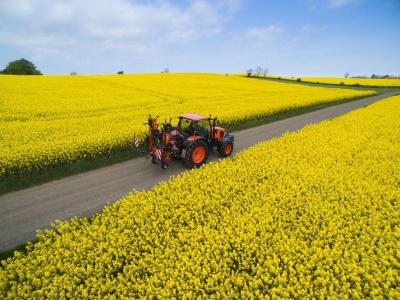 Rotační obraceč Kubota TE8000