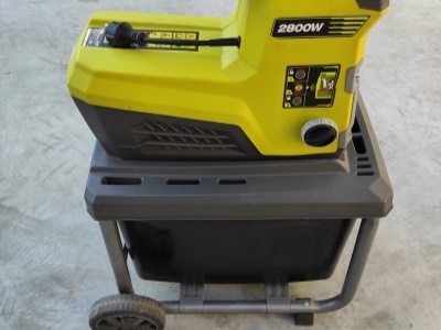 Ryobi RSH 2845 T - zahradní drtič s elektrickým motorem