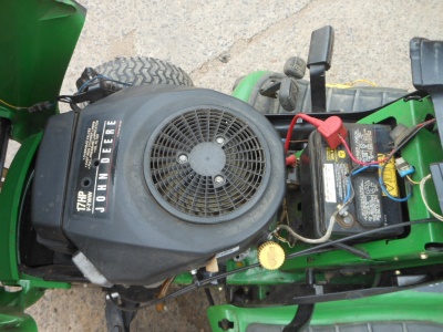 Zahradní traktor John Deere LTR 180 