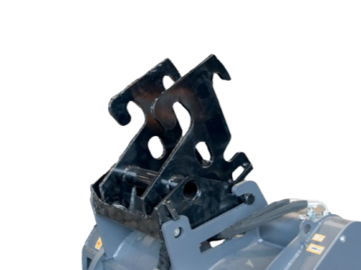 Kombinovaný závěs nakldač a bagr GiANT