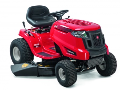 Zahradní traktor MTD SMART RG 145 s bočním výhozem