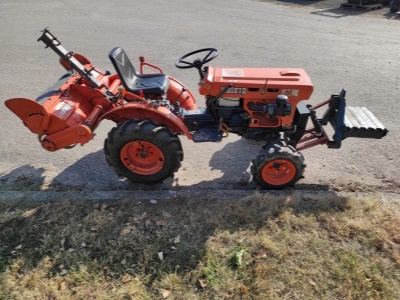 Kubota B5001