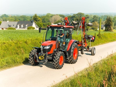 Zemědělský traktor Kubota M4063 Cab
