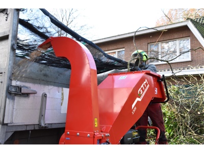 GTM GTS 1300 G - drtič větví s benzinovým motorem