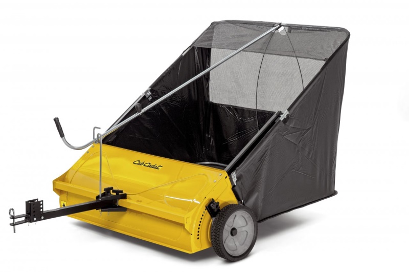 SBĚRAČ TRÁVY A LISTÍ CUB CADET 112CM