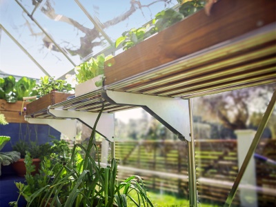 Palram - Canopia Kovová police