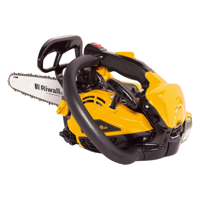 Riwall PRO RPCS 2526 - řetězová vyvětvovací pila s benzinovým motorem 25 ccm