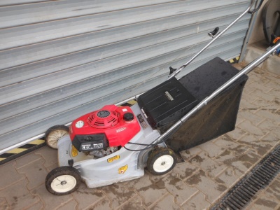 Sekačka - benzínová - Honda  HR 173