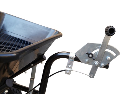 Riwall PRO RBS 36 T - přívěsné rozmetadlo 36 kg