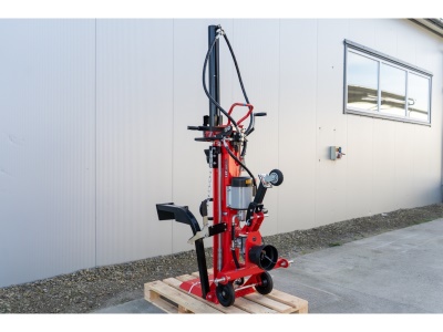 Hydraulický štípač 12T PTO+E