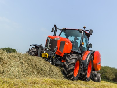 Zemědělský traktor Kubota M6111U