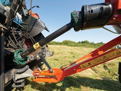 Shrnovač Kubota RA2000