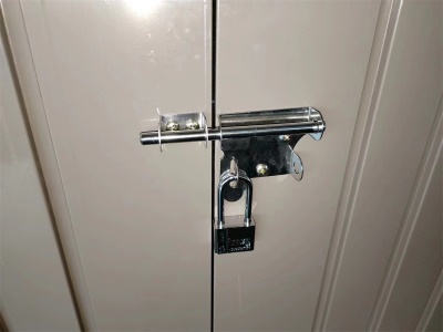 Riwall PRO RMSP 6x8 Brown - zahradní domek kovový 2,4 x 1,8 m s pultovou střechou hnědý