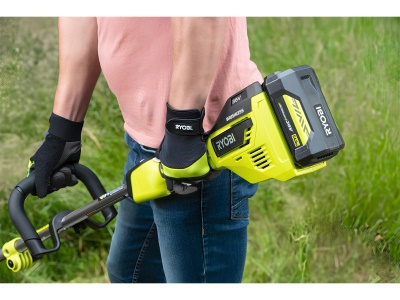 RYOBI RY36ELTX33A-140 - 36V strunová sekačka Expand-it, záběr 28/33 cm, nárazové odvíjení struny, 1x 4,0 Ah akumulátor, nabíječka
