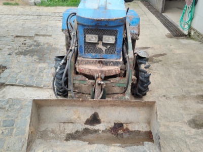Zemědělský traktor