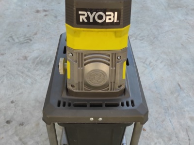 Ryobi RSH 2845 T - zahradní drtič s elektrickým motorem