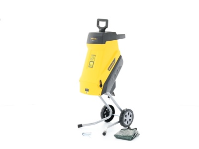 Riwall PRO RES 2545 - elektrický nožový drtič větví 2500 W