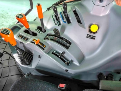 Zemědělský traktor Kubota M5091