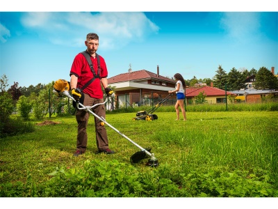 Riwall PRO RPB 360 4T - křovinořez s benzínovým 4-taktním motorem 36 cm3