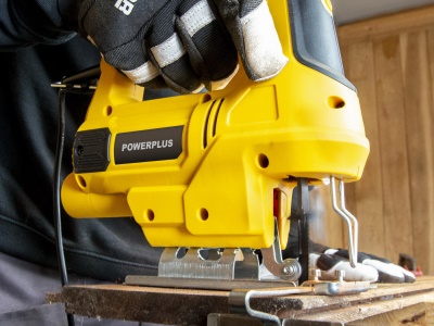 POWX0302 - Přímočará pila 600 W 1 acc.