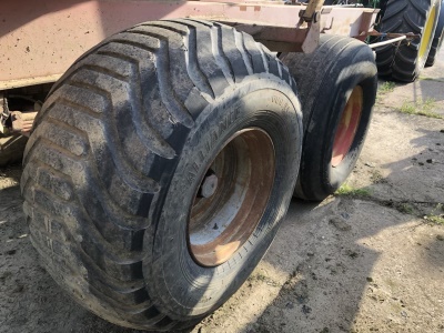 Sklápěcí přívěs Peecon KW 130