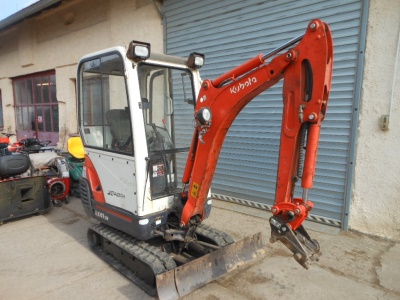 Minibagr Kubota KX41-3