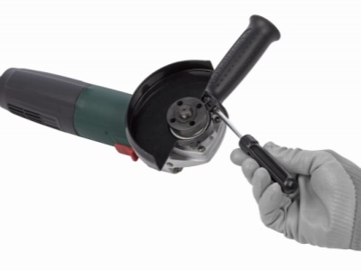 POWP1010 - Úhlová bruska 720W 115mm
