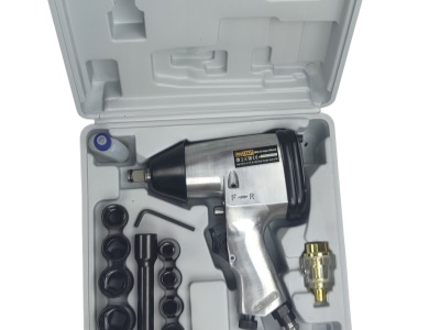 Utahovák pneumatický rázový + hlavice Procraft IW40S