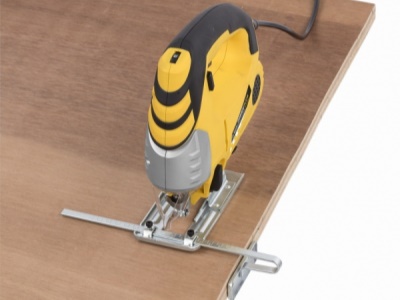 POWX0330 - Přímočará pila 650 W