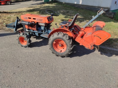 Kubota B5001