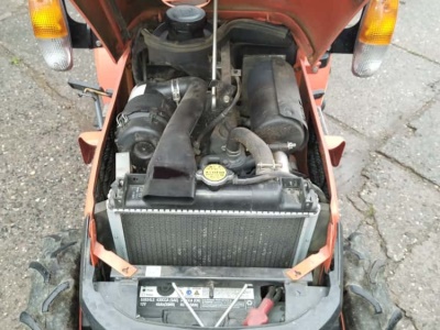 Malotraktor KUBOTA B1181
